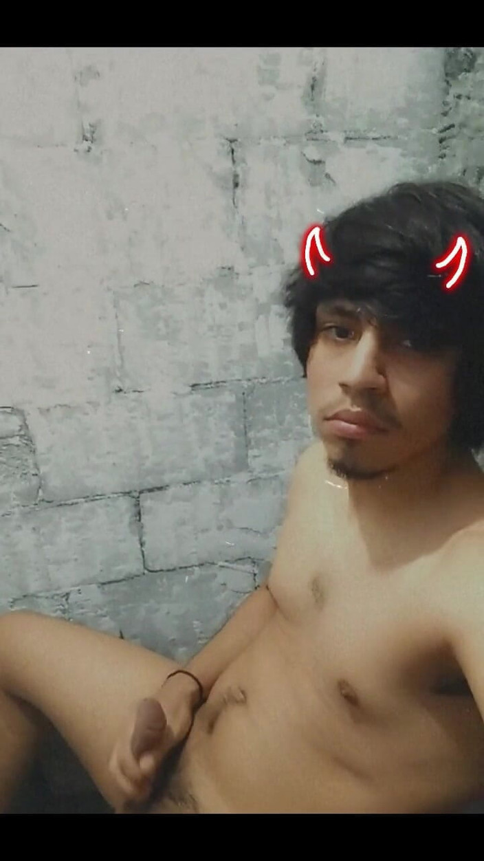 AlexAlejandro13: Lucyfer