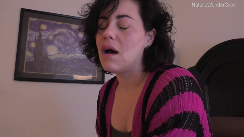 Natalie Wonder: Il ragazzo curioso della matrigna vuole giocare con lui