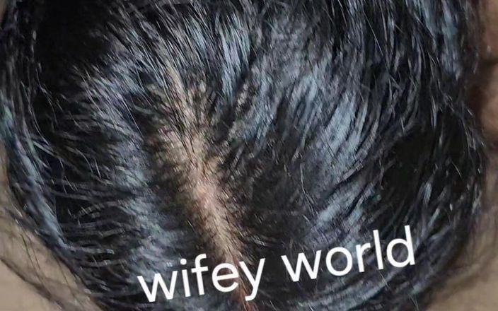 Wifeyworld2025: गले में गहरे निगलना