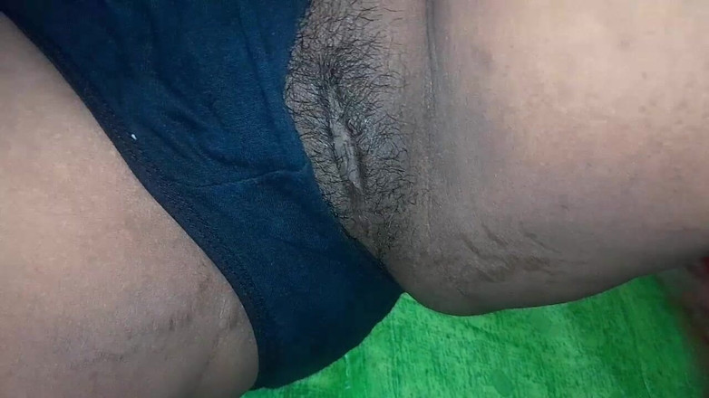 prayagrajbhabi: Przyrodnia siostra Ko Choda Jab Mere Saath Soyi Thi, Desi...