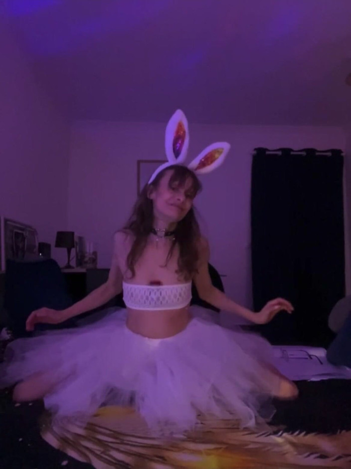 Chris06d72: Nahý tančící vřeteno