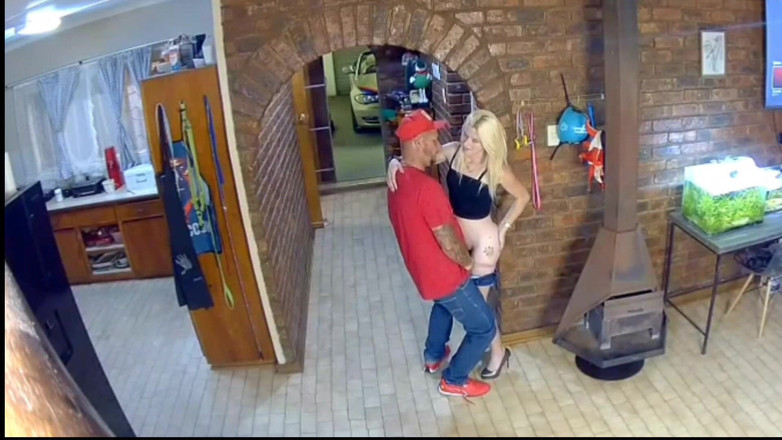 Bigjoefuckalott: Kocamı sarışınla aldatırken yakaladım