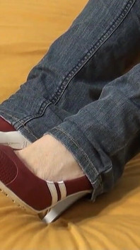 Amateur Wife in French Toes Footjob POV