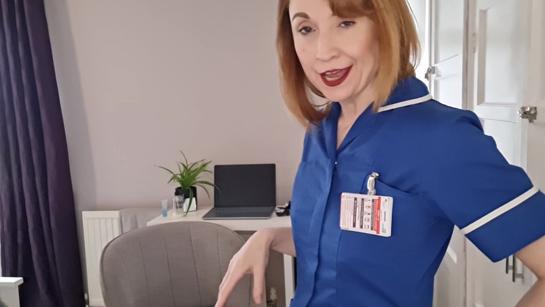 Lily kink: 간호사 임상 시험 거친 손 작업 및 페깅 처벌로 저하