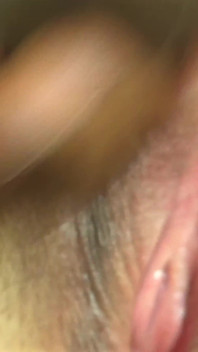 Oh mio Dio, stai davvero venendo? Ti ho detto di non penetrazione, mi strofina la figa con il tuo cazzo, non osa venire dentro di me