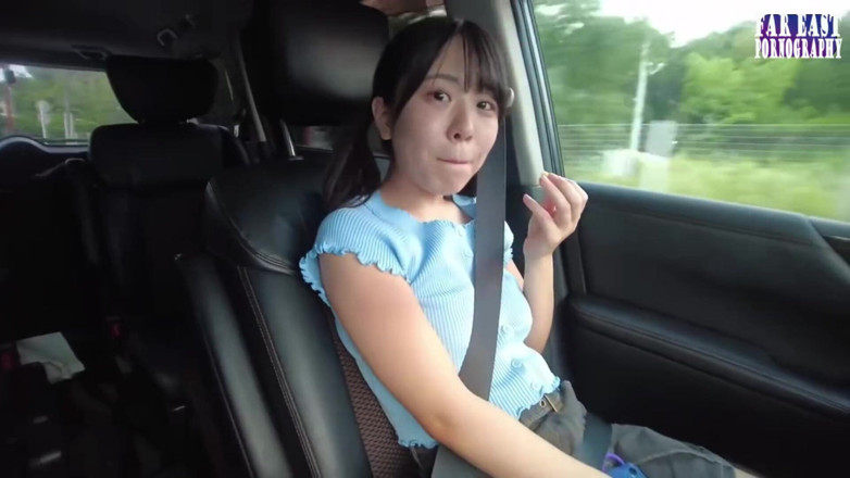 Far East pornography: F-cup thrill paseo con una belleza amante de la leche...