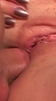 Dojrzałe milf Kelly i murzynka akcji Lucky Stud