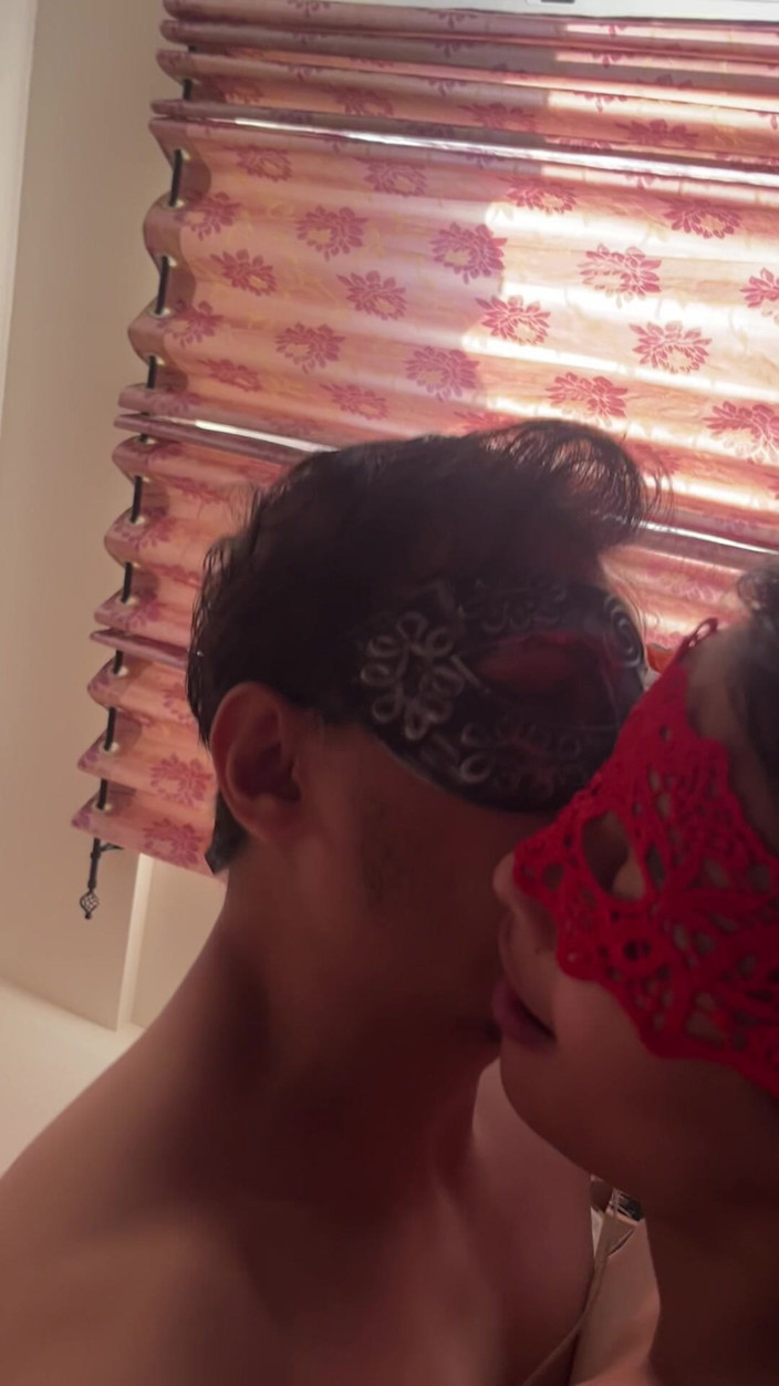 jackfucks: Première baise indienne amateur maison