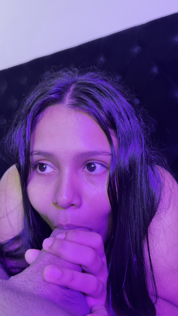 EMY_AND_JONH: Byli jste někdy vysáváni takovou touhou?