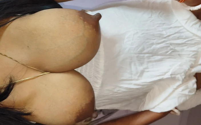 Nisha bhabhi ki chudai: 3rd Day of Big Boobs Young Indian Hot Stepmother Fuck...