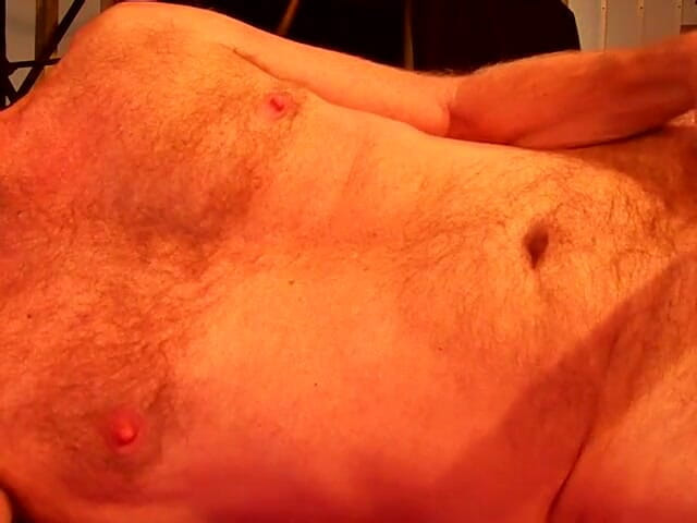 Hairyartist: Stiefpapi wird auf seinen sohn schießen