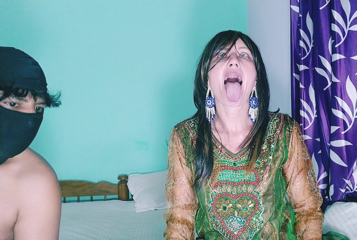Bolly Karma: Fun4tips 2025 video - 31