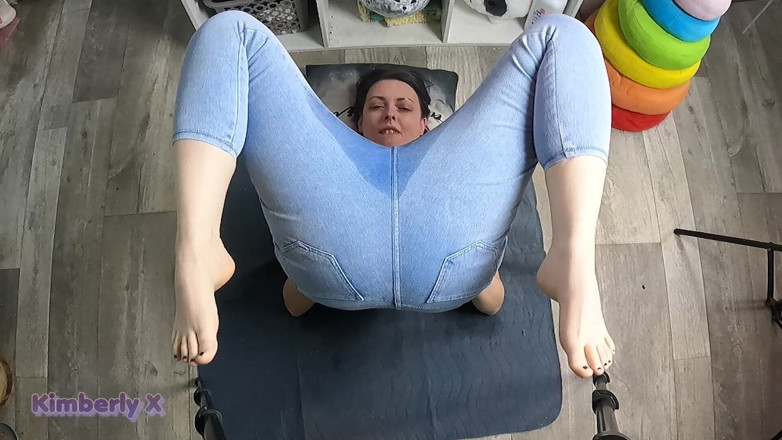 Kimberly X: Sikanie moich dżinsów