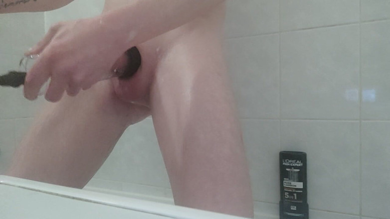 s_s_l: Scheer mijn ballen en kont, penispomp, masturbatie, scheermes en borstel...