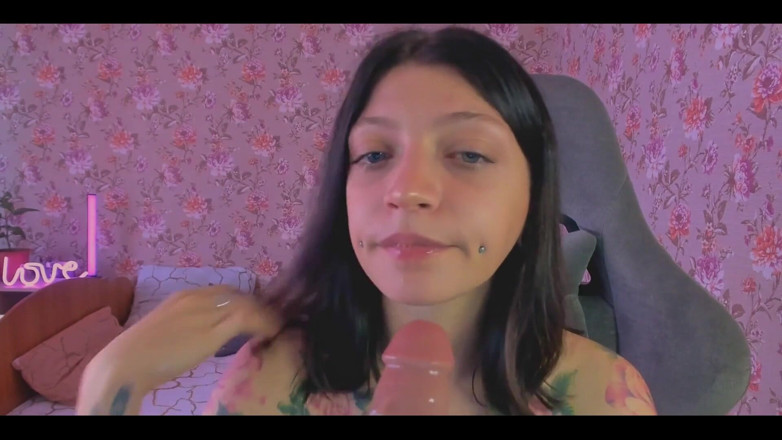 Lola Rozzie: Недбалий мінет з Ahegao і слиною - це те, що вам зараз потрібно!
