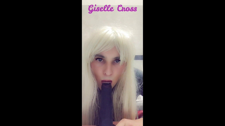 Giselle Cross: Bbc dildo deepthroat trénink