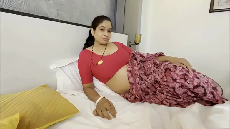 FantacyCouple: デバールファックセクシーBhabhiインドのデジサリーのホテルで