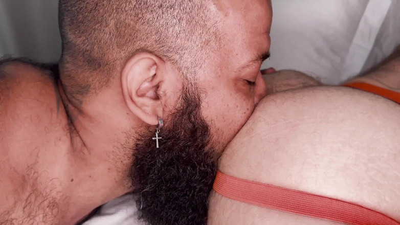 Tio Barbudo: Unchiul Cu Barbă Și Rob Montana Partea 1. Hookup, Cunet Și Supt.