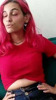 Une salope féministe se fait entraîner