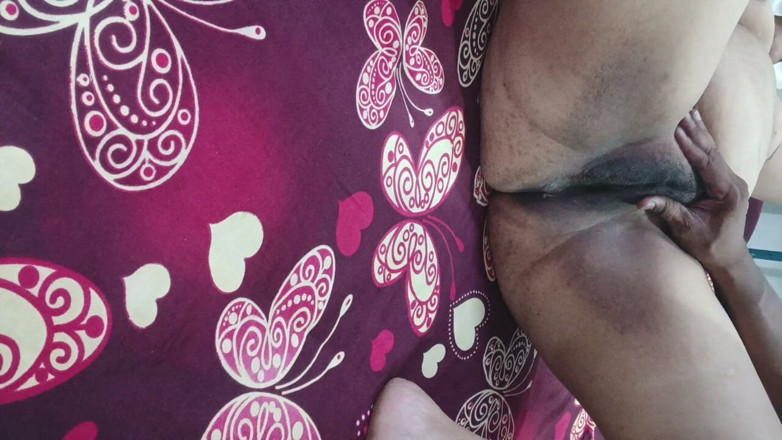 Muruga: 朋友妻子的超级阴户洞