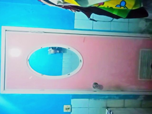 Peek at Hijab Students Taking a Shower (Radenbkp)