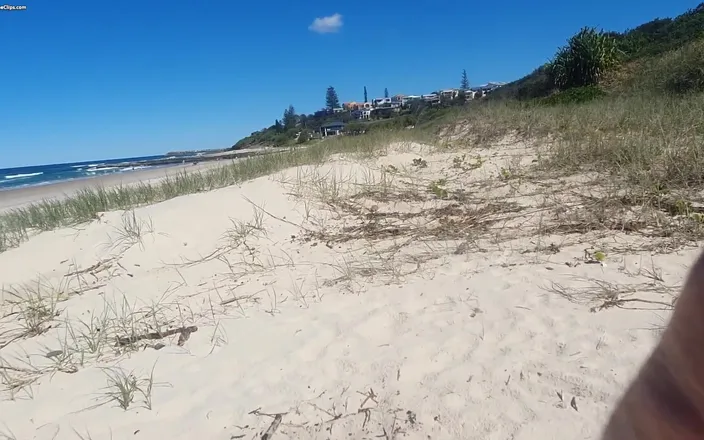 yogiyumyum: Ballina Beach