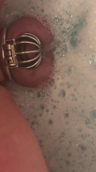 Pissen in Der Badewanne