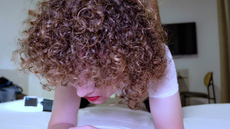 Lexa Vale: Trans-femboy É Fodido Sem Camisinha Por Um Pau Grande E Geme -...