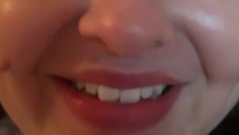 Real homemade BBW BBC porn: Молода англійська товстушка, локдаун, нудьга, радує мою жирну пизду