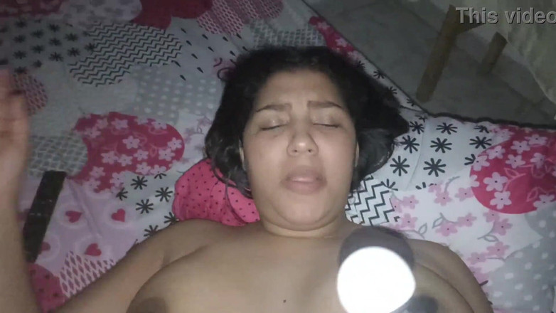 Pikaa6: Toket kendor besar brunette usia 18 tahun dari New York Amerika...