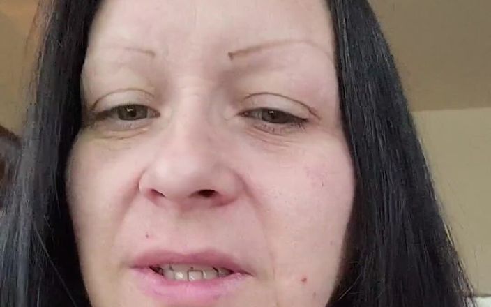 Raven Willow: Mmm 20 video xì hơi cho tất cả những người yêu...