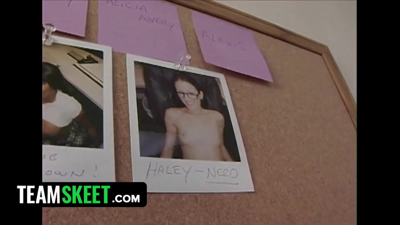 Innocent High: 흑형 대물 에 따먹히는 Hailey Young