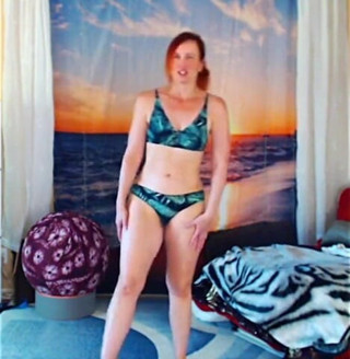 Aurora Willows: Wall ngồi xổm chân hôm nay