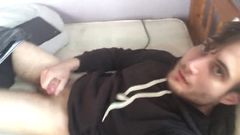 Sexy guy nude: Masturbuje na mé posteli nadržená