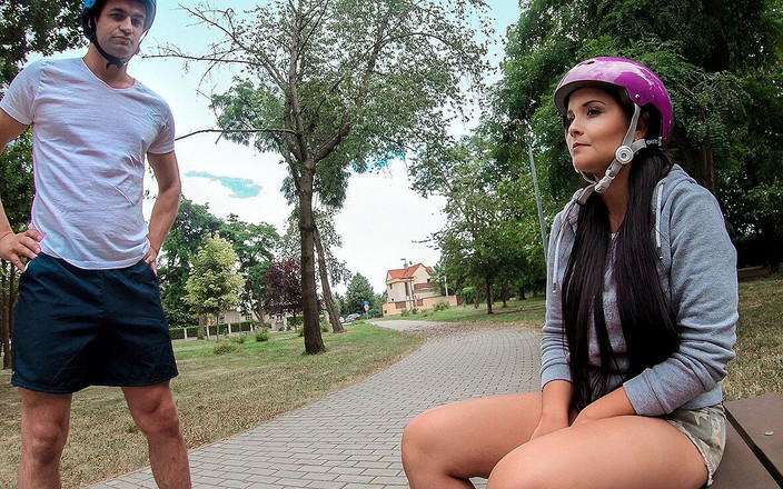 VIP 4K: "Hunt4k - Si ton homme est un wimp, alors sois prêt à...