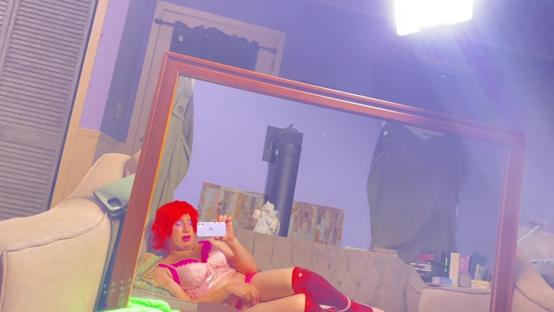 Natasha Sparklez: Sborro sulla mia stessa faccia
