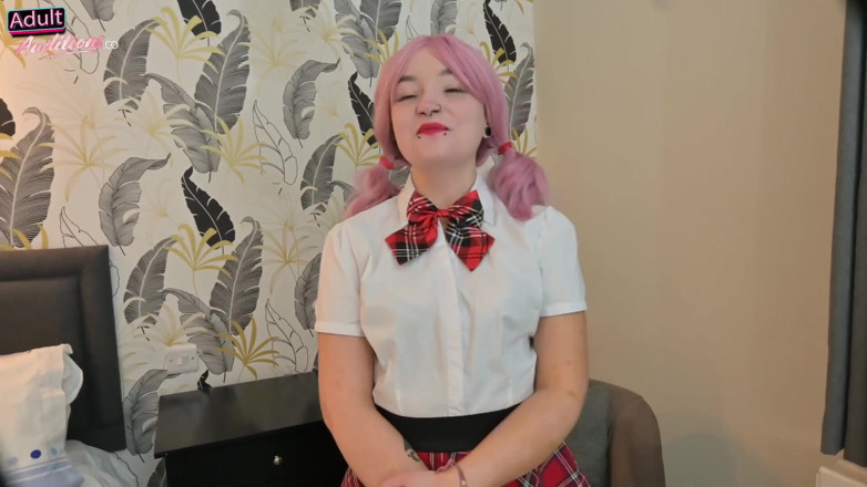 Adult-Auditions: British Nurse Scarlet