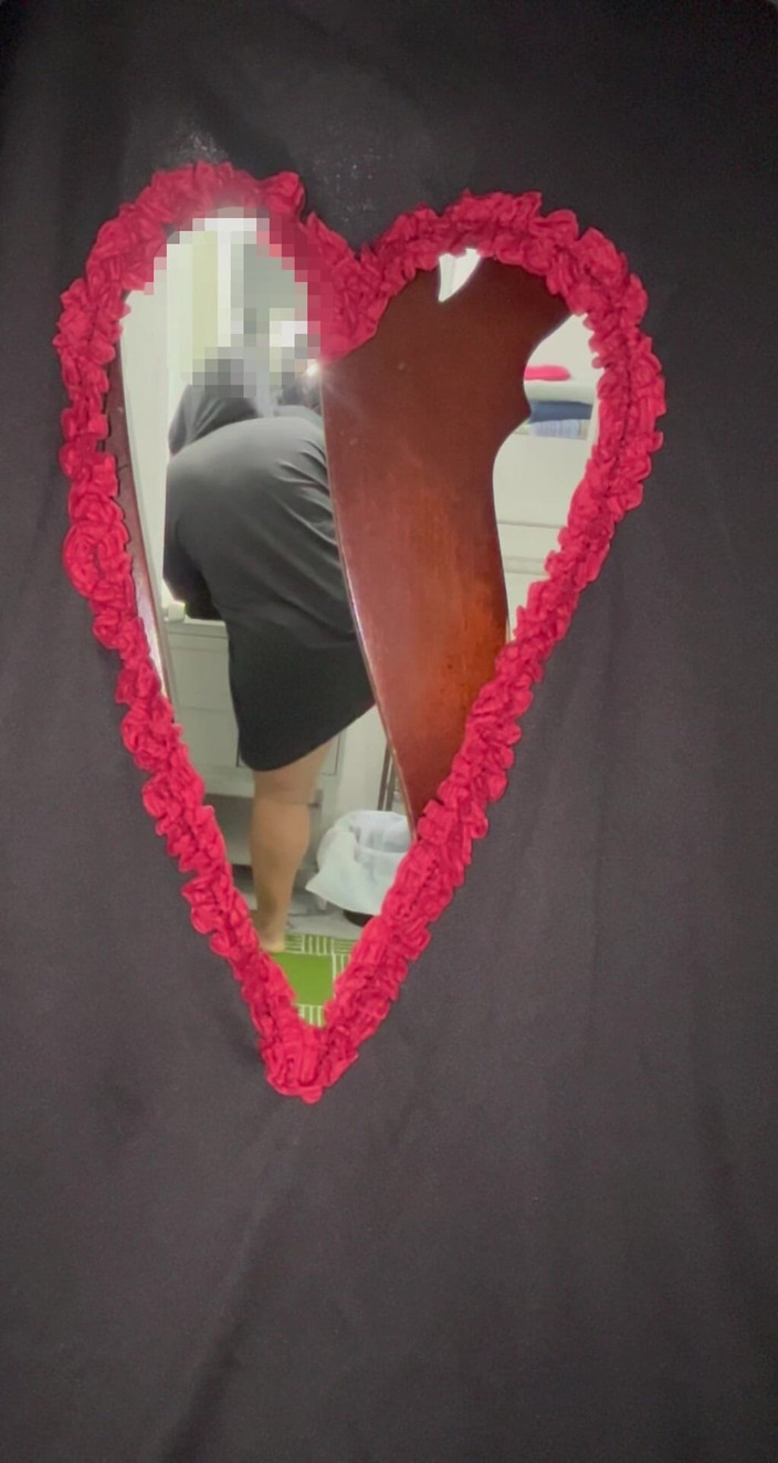 Anye Meshell: Heart Throb hottie bult voor Valentijnsdag!