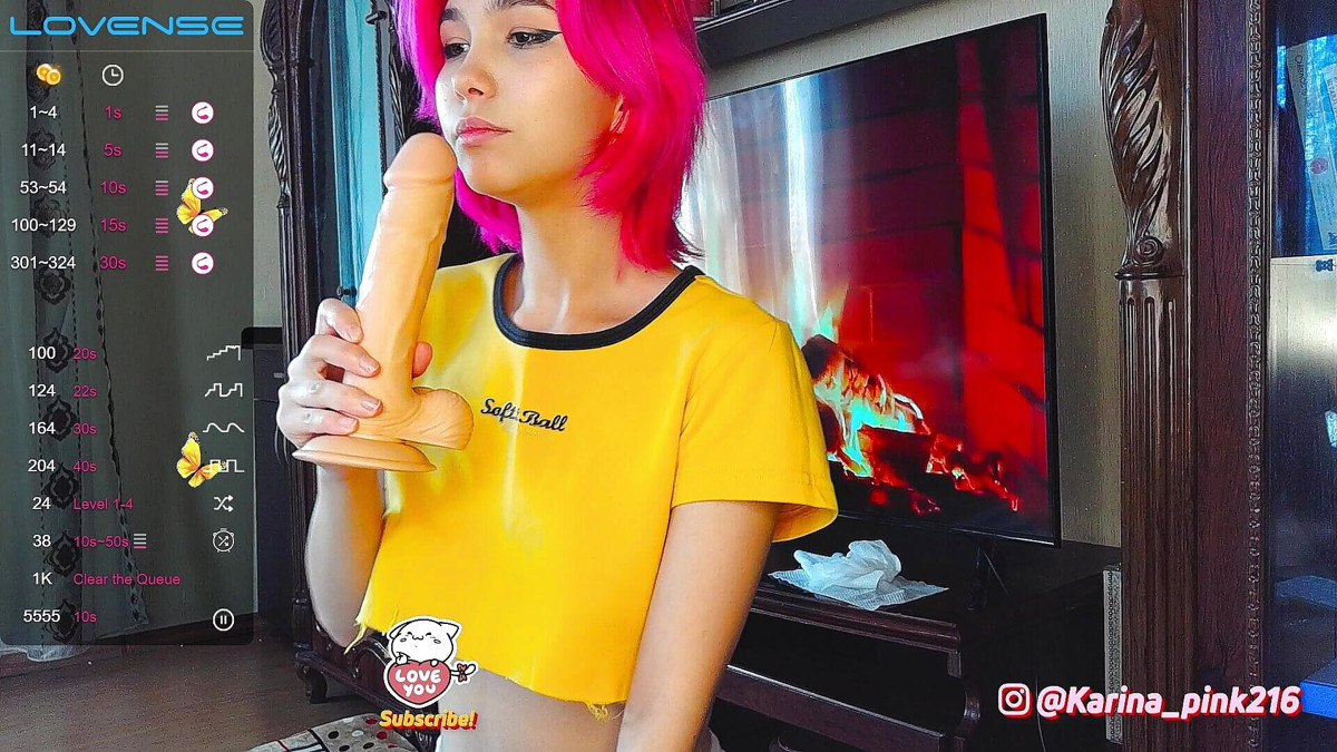 A Young Asian Woman Tries Sucking A Dildo In Front Of The Audience