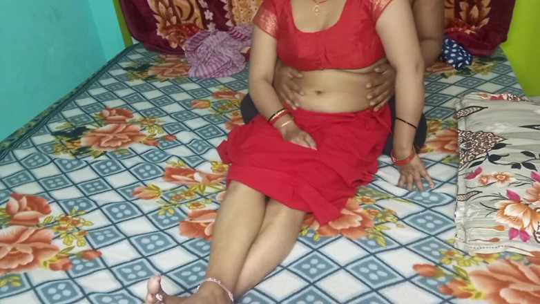 Manjushukla: ครั้งแรกที่เย็ดแฟนสาวในห้องของเธอ
