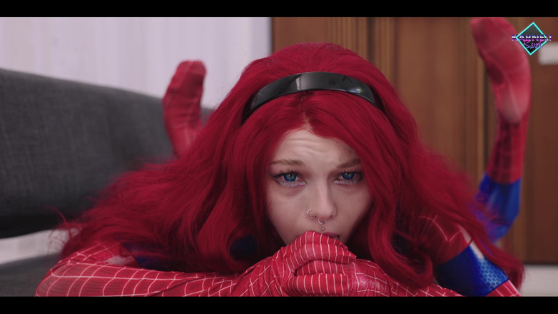 Karneli Bandi: Spinnenfrau und ihre nassen, bedürftigen spinnenlöcher. Thors hammer-sahne