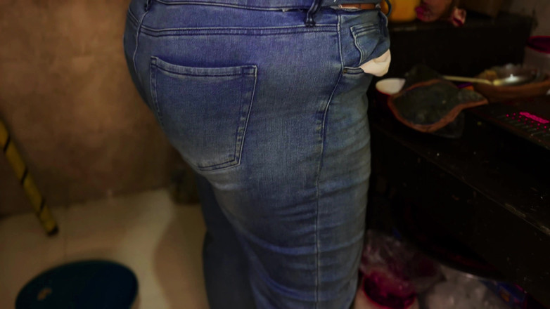 Your Boy's Cum: Indyjski duży tyłek i ogromne cycki Hot Desi
