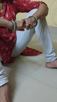 Aurat Ka Pet Keval Khane Se Nhi Bharta Hai Babu Usse Kuchh Aur Bhi Chahiye Hota Hai
