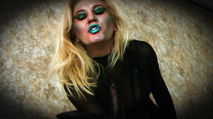 Goddess Celine: Het donkere koningin-experiment