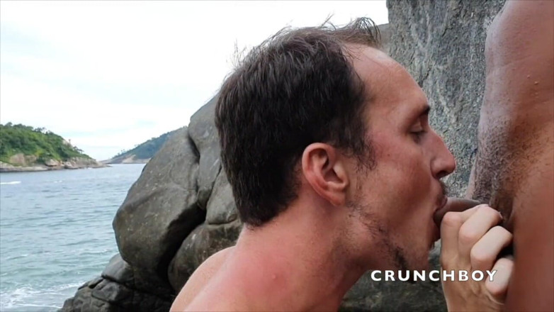 Interracial Bareback Channel: A French bottom fucked raw by the top Latino Litro