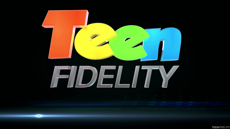 Teenfidelity: Zoe Clark Menyediakan Perkhidmatan Bilik Premium