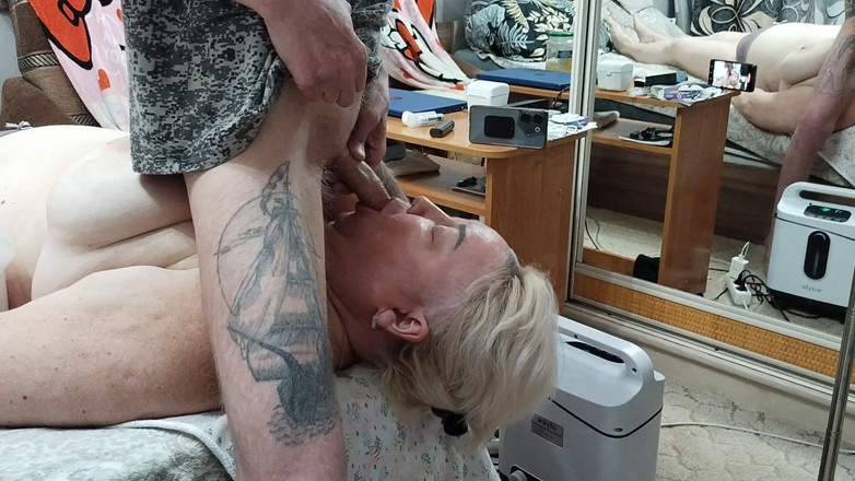 Zona901: Я дрочу мой хуй, чтобы накормить мою подругу горячей спермой