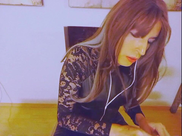 Tammy sissy slave: Sissy Crossdresser Masturbating