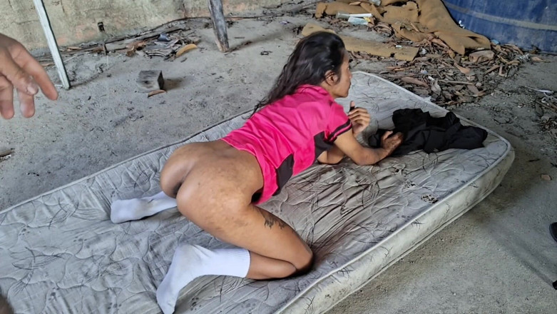 Jasmine santana: Punching Only in the Skinny Girl's Ass