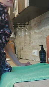 Hot Teen Stepmom